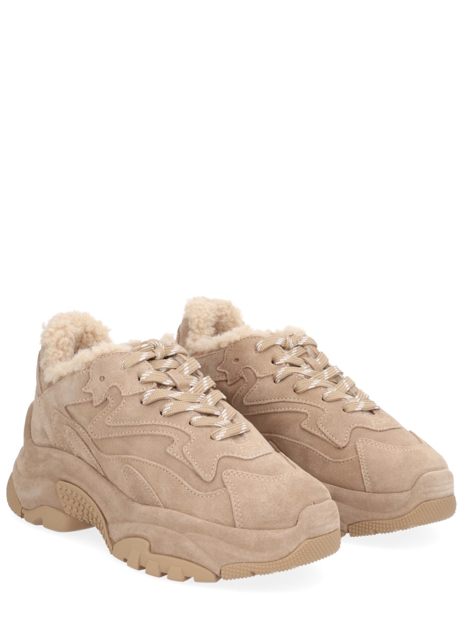 SNEAKER ADDICT BIS FUR