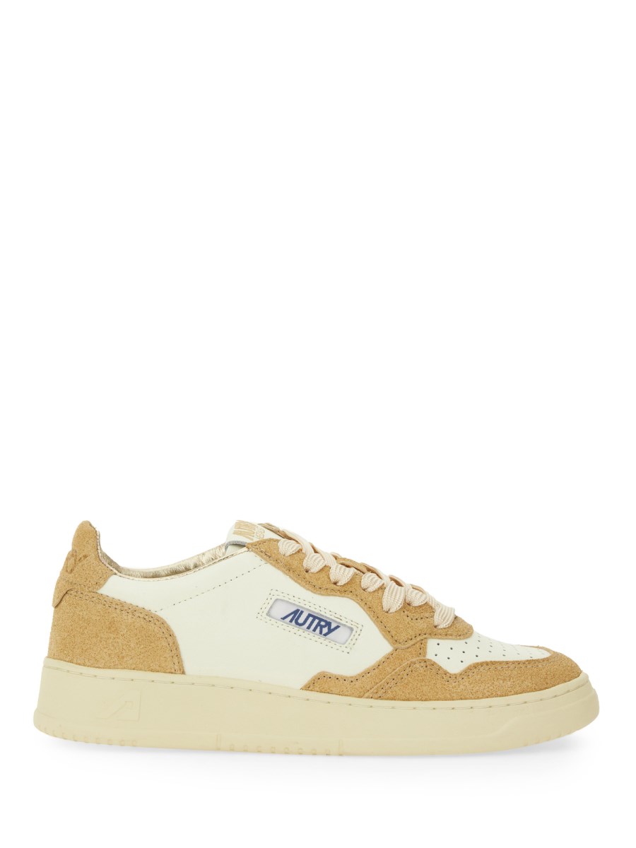 SNEAKER MEDALIST LOW