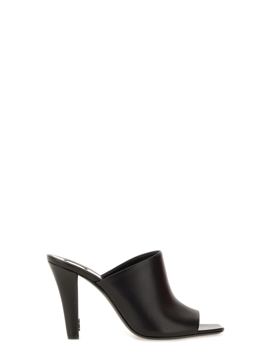 MULE “JILL” 