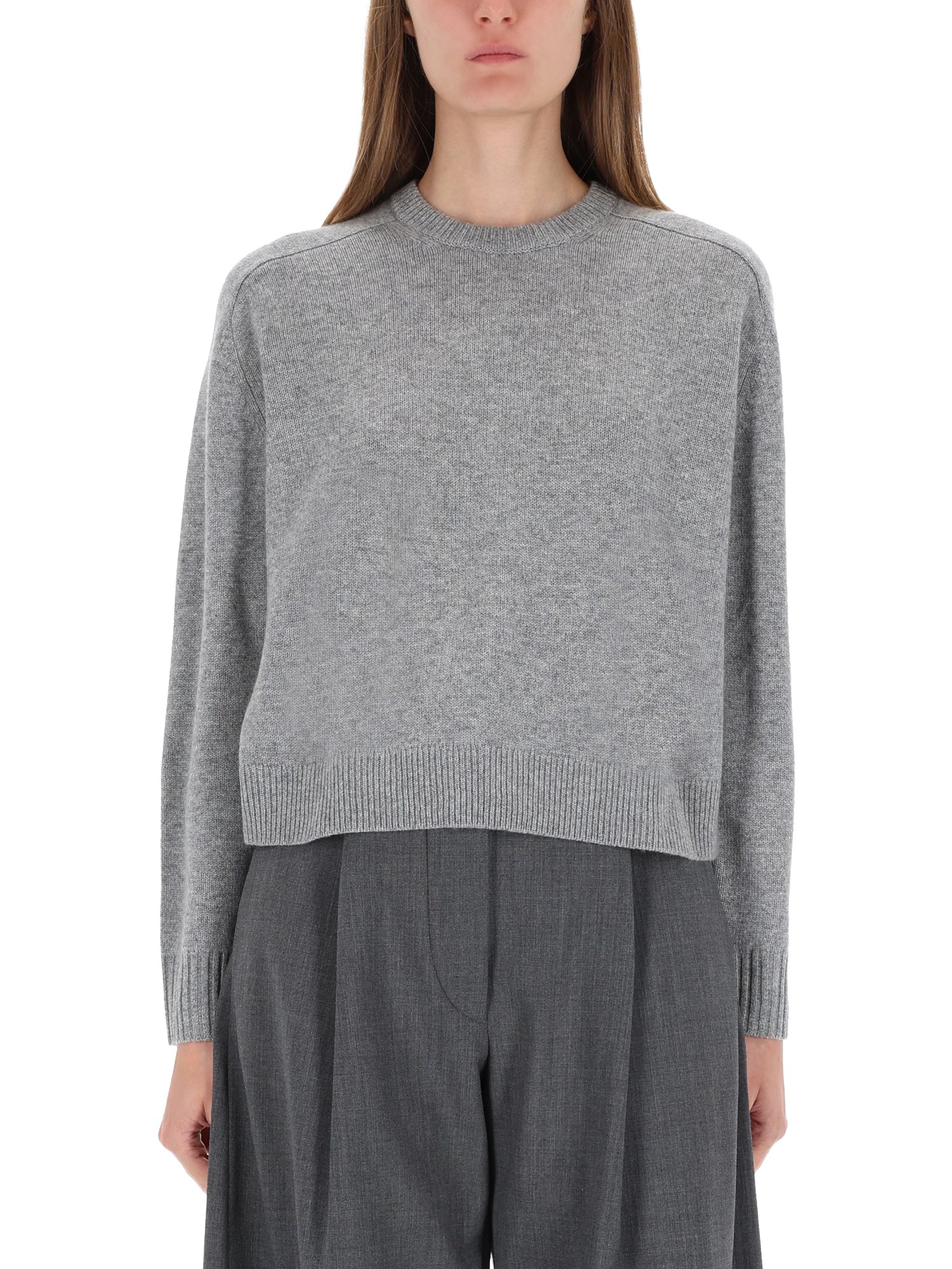Theory Easy Cashmere Sweater In Husky Pale Grey