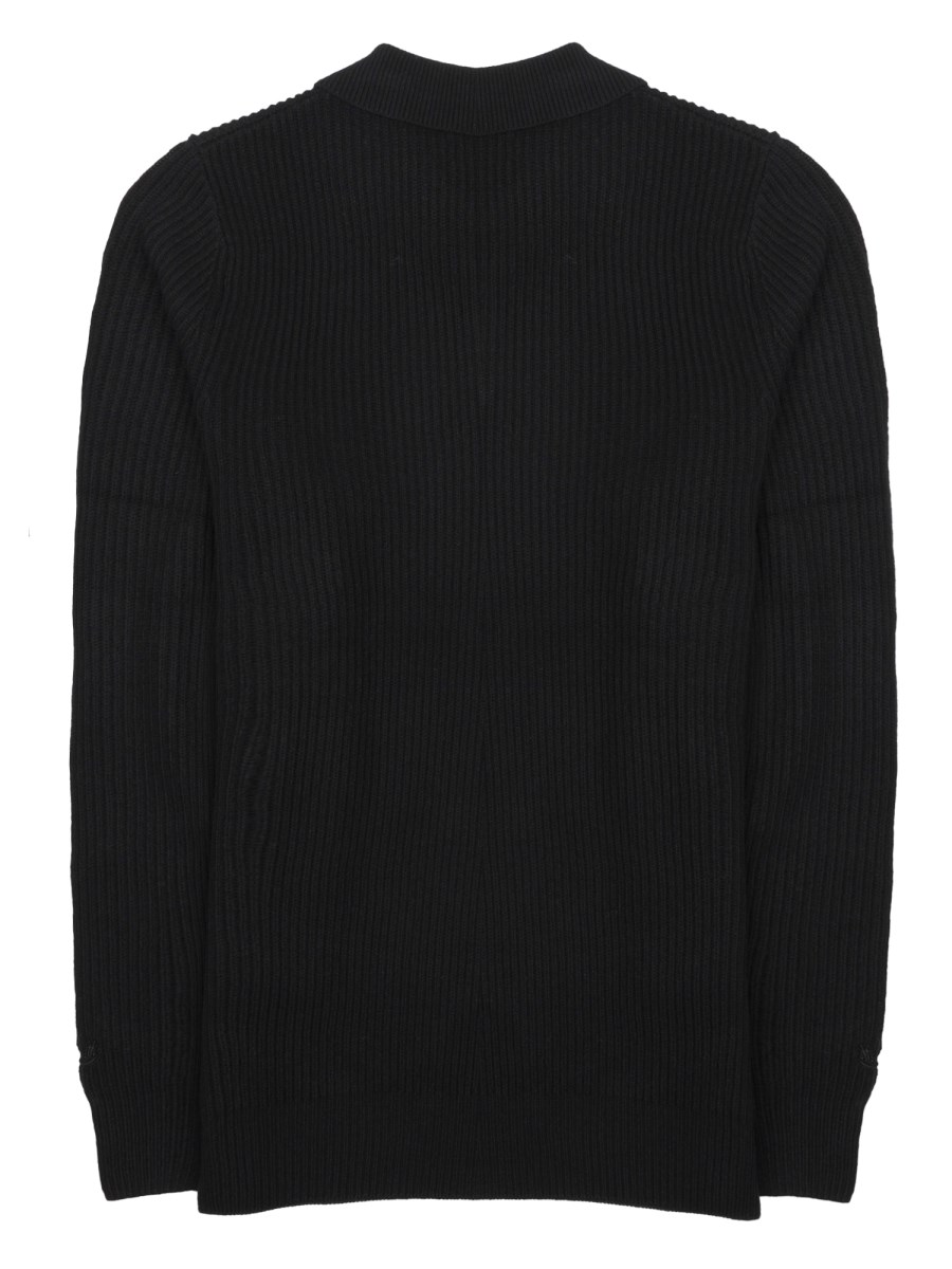 MAGLIA CON COLLETTO A POLO