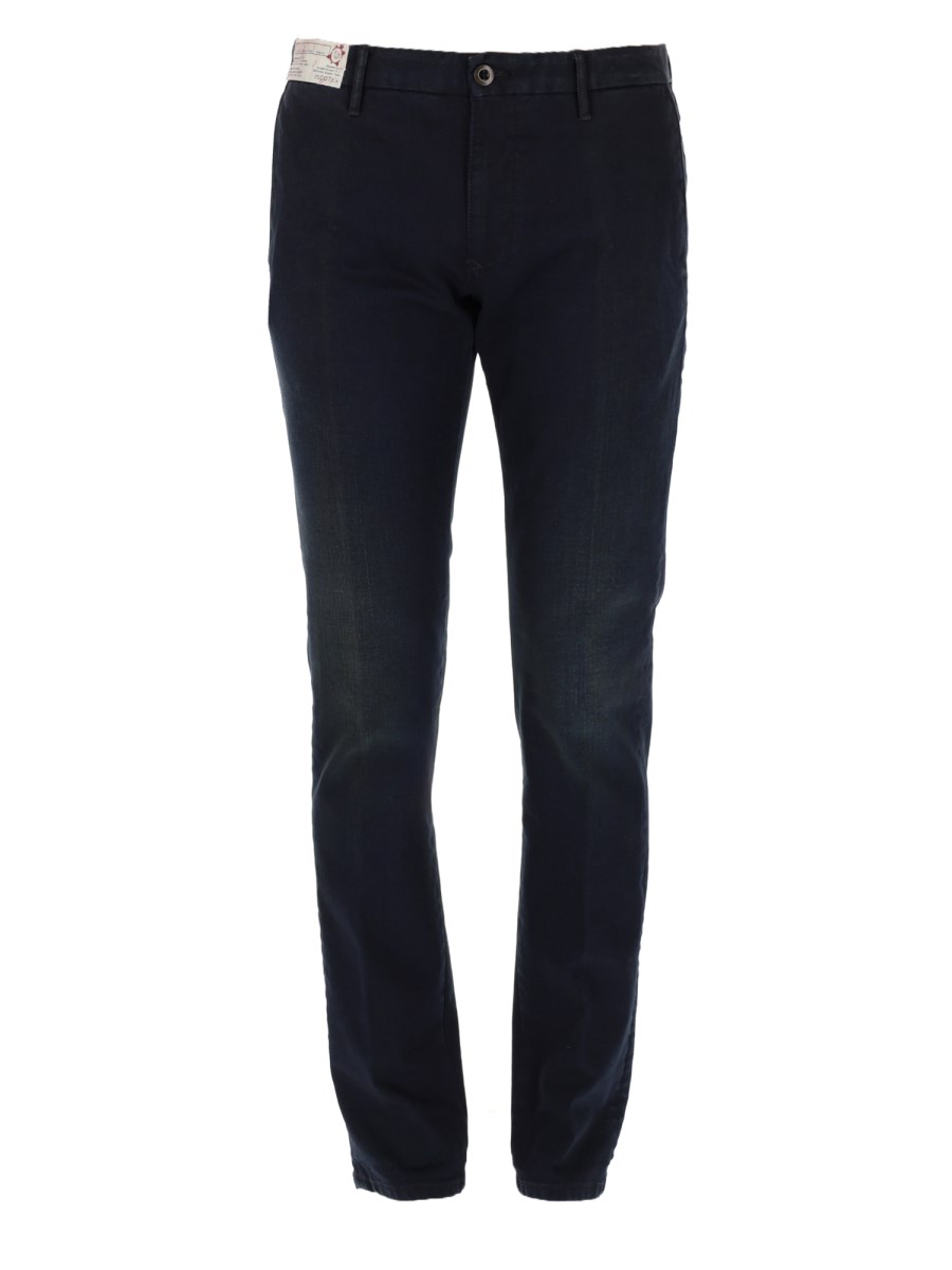 JEANS CON PATCH LOGO