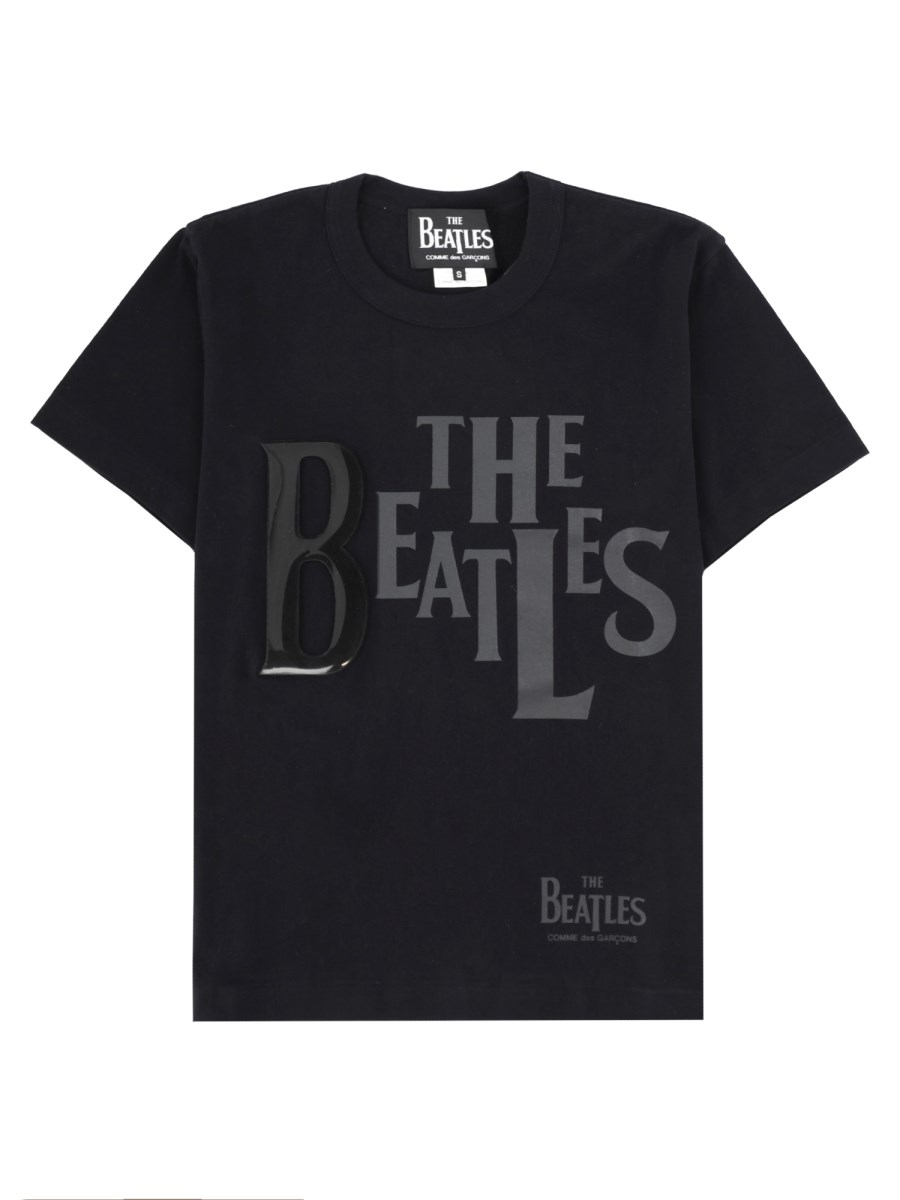 T-SHIRT CON STAMPA