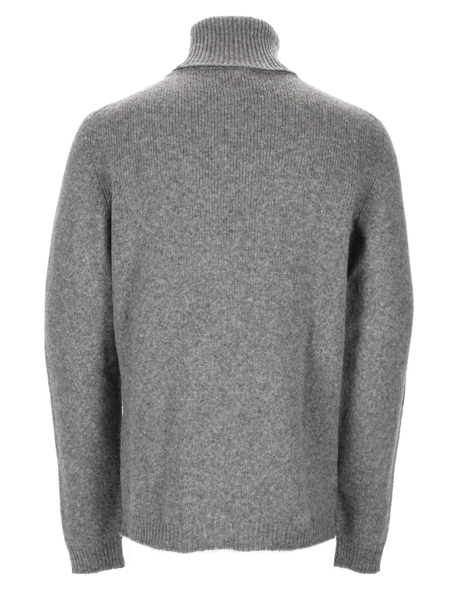 MAGLIA IN LANA A COLLO ALTO