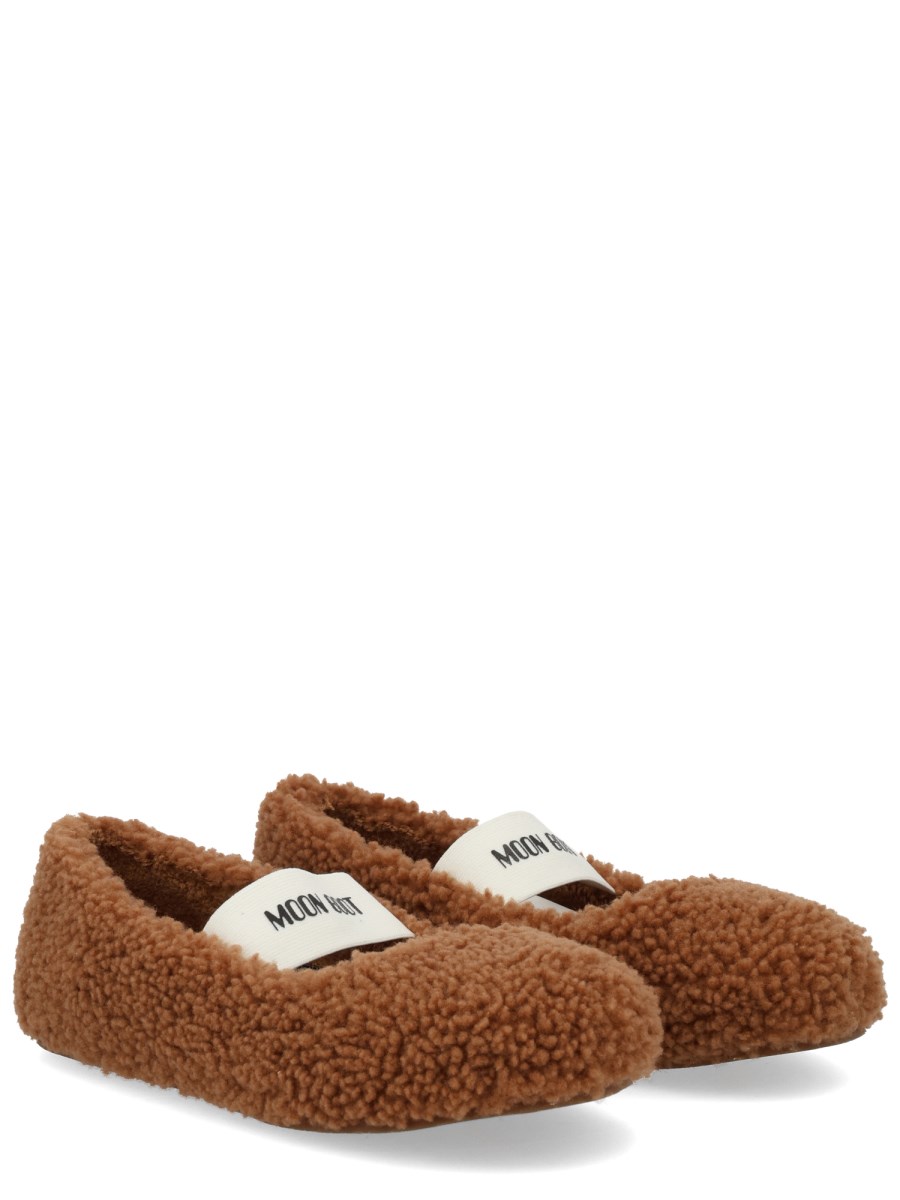 BALLERINA IN SHEARLING