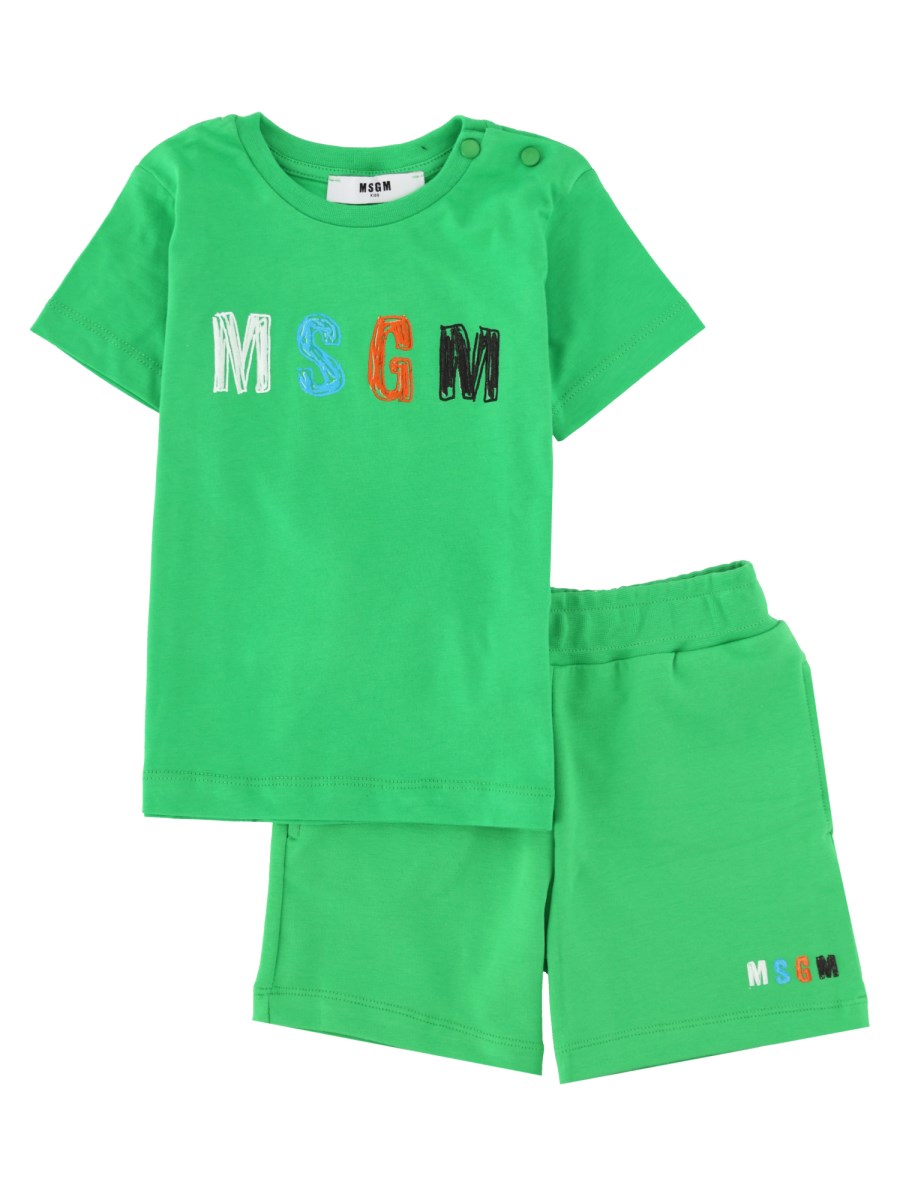 COORDINATO T-SHIRT CON STAMPA LOGO E SHORTS