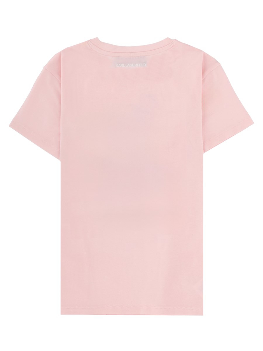T-SHIRT CON STAMPA