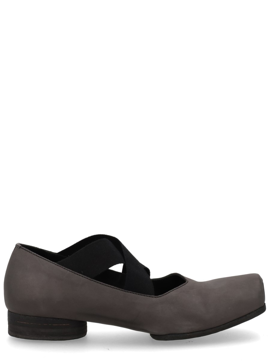 BALLERINA IN PELLE 