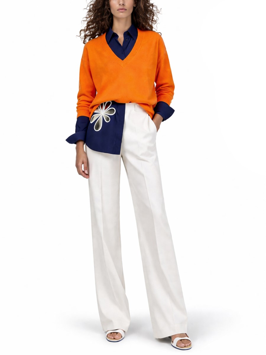 MAGLIA CON SCOLLO A V