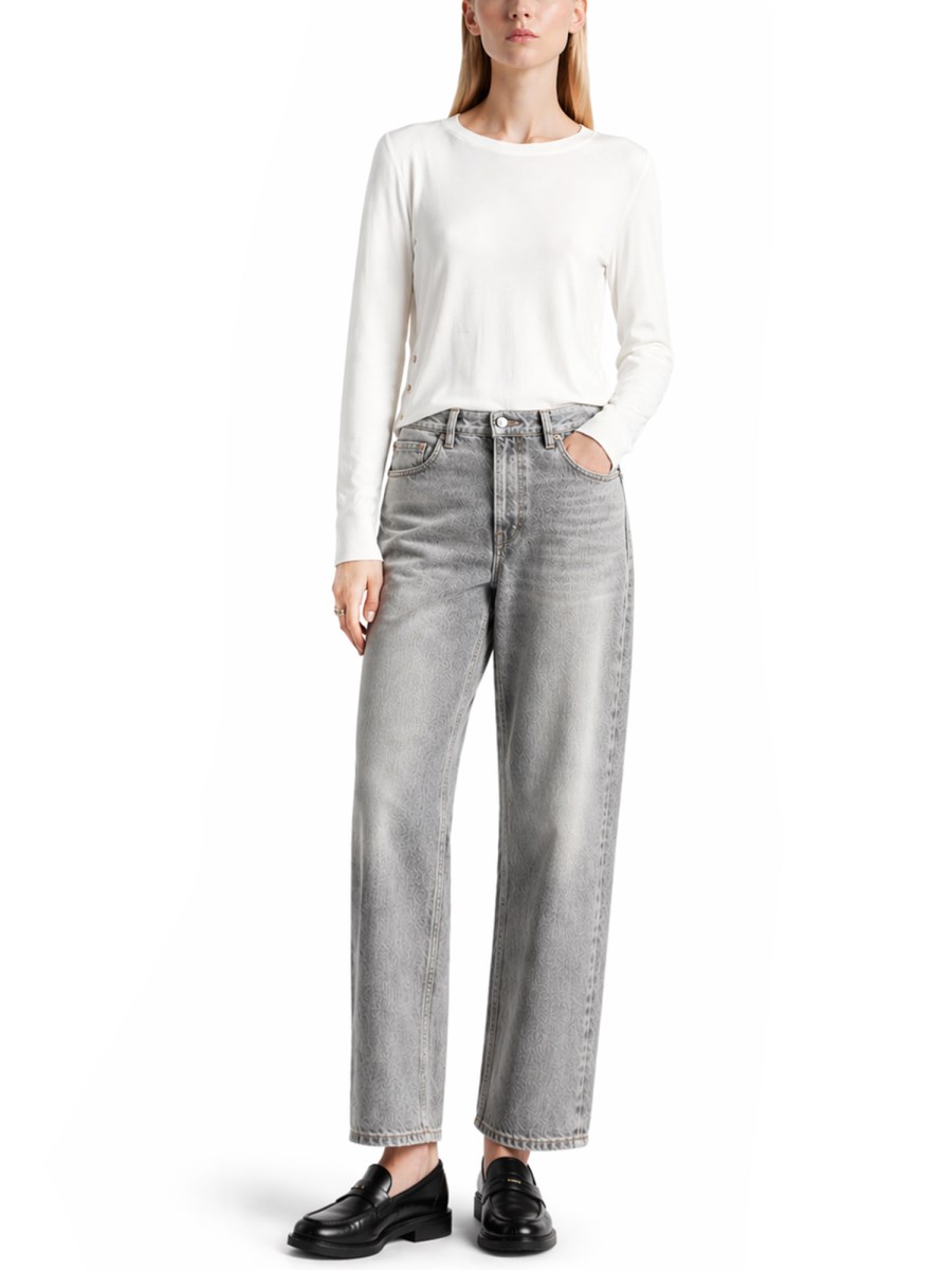 MAGLIA CON BOTTONI LATERALI