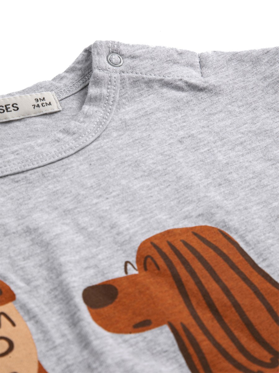 T-SHIRT FRIENDS IN A PICKLE