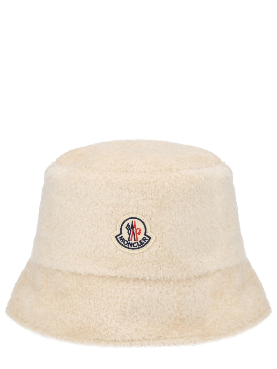 CAPPELLO BUCKET EFFETTO TEDDY