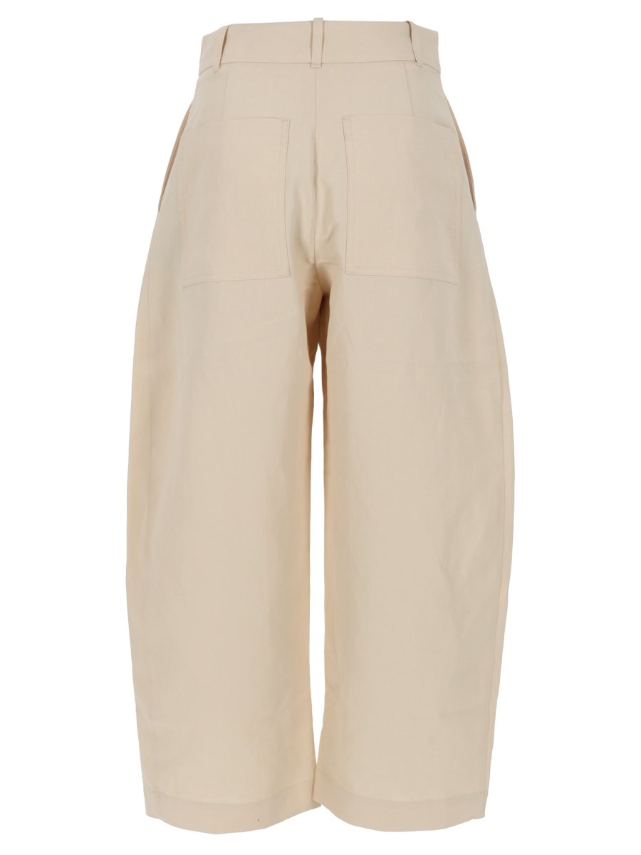 PANTALONE A GAMBA AMPIA