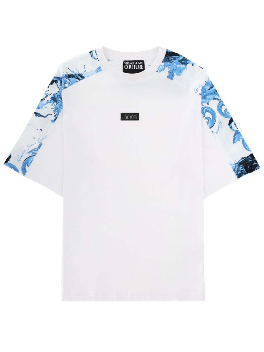 T-SHIRT CON PLACCA LOGO