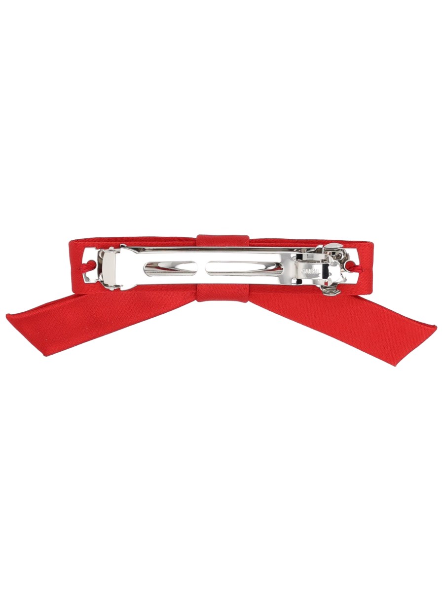 FERMAGLIO PER CAPELLI