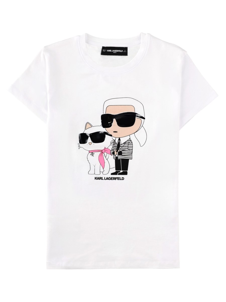 T-SHIRT CON STAMPA