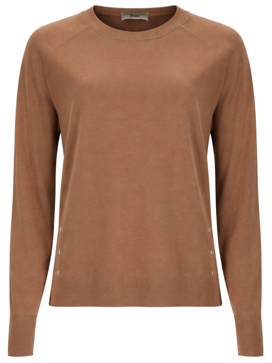 MAGLIA CON BOTTONI LATERALI