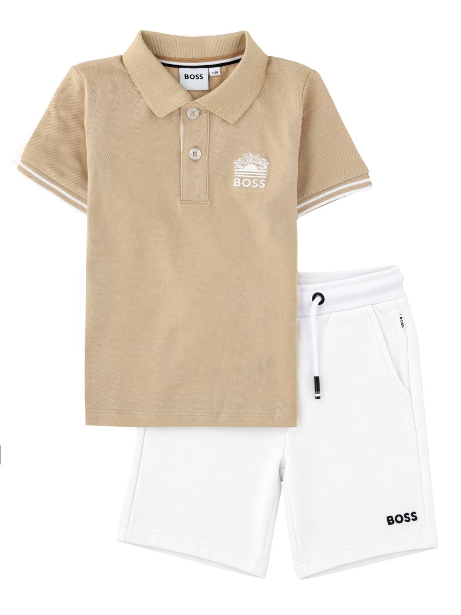 Set polo e shorts con dettaglio a righe