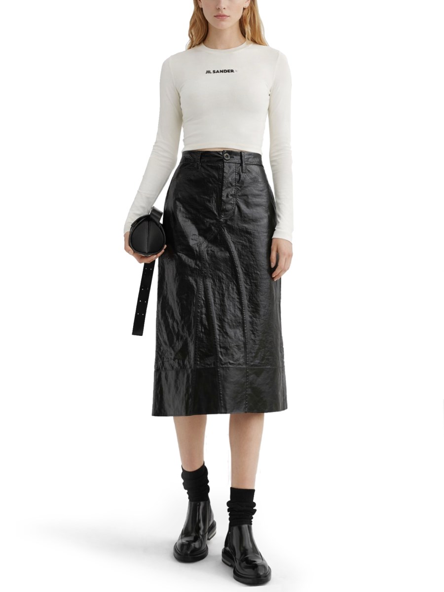 TOP CROPPED CON LOGO