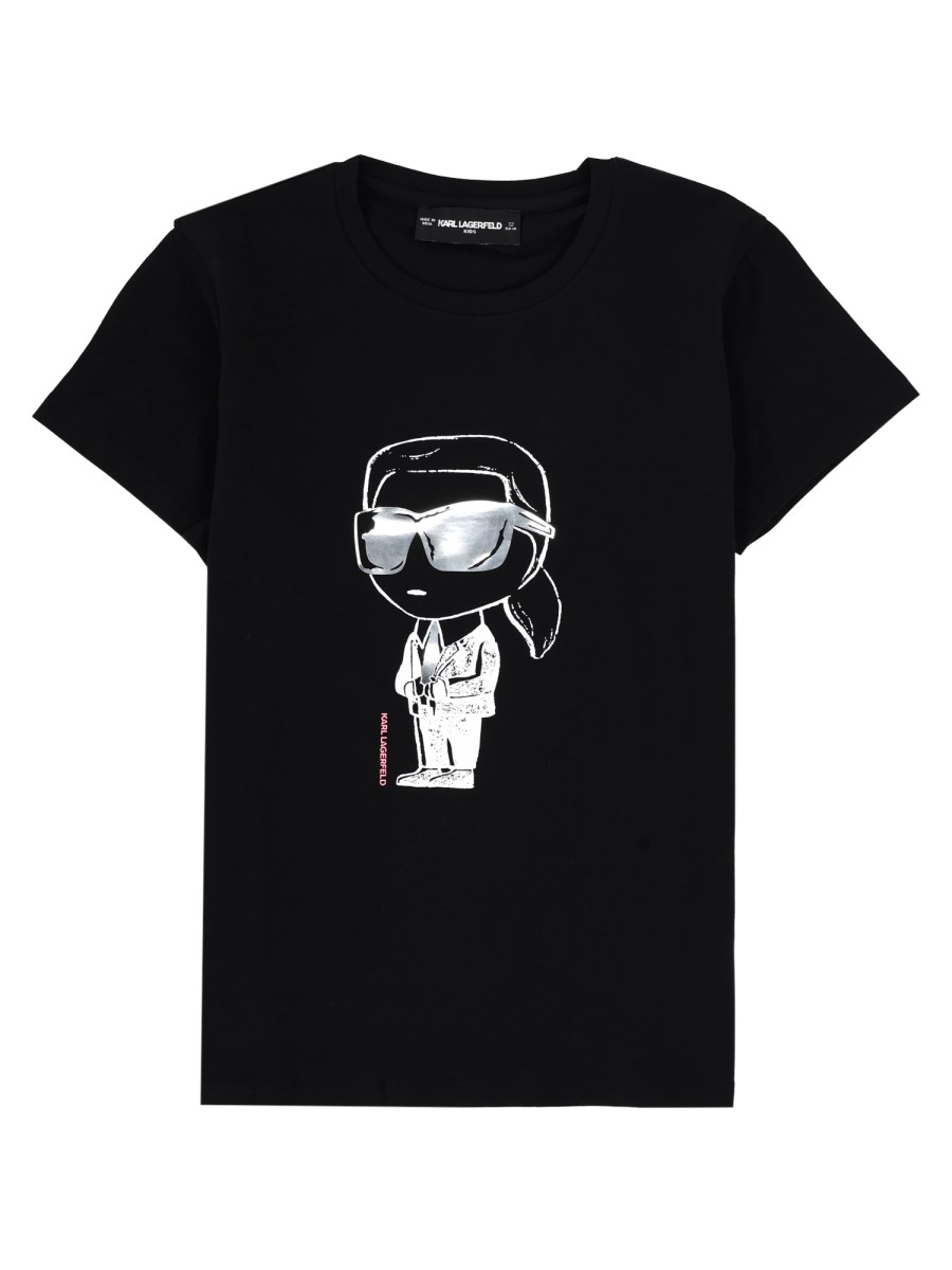 T-SHIRT CON STAMPA