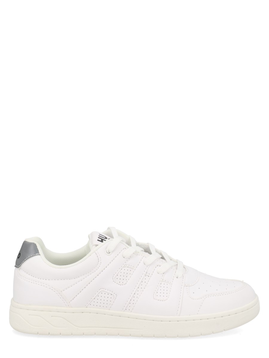 SNEAKER CON LACCI