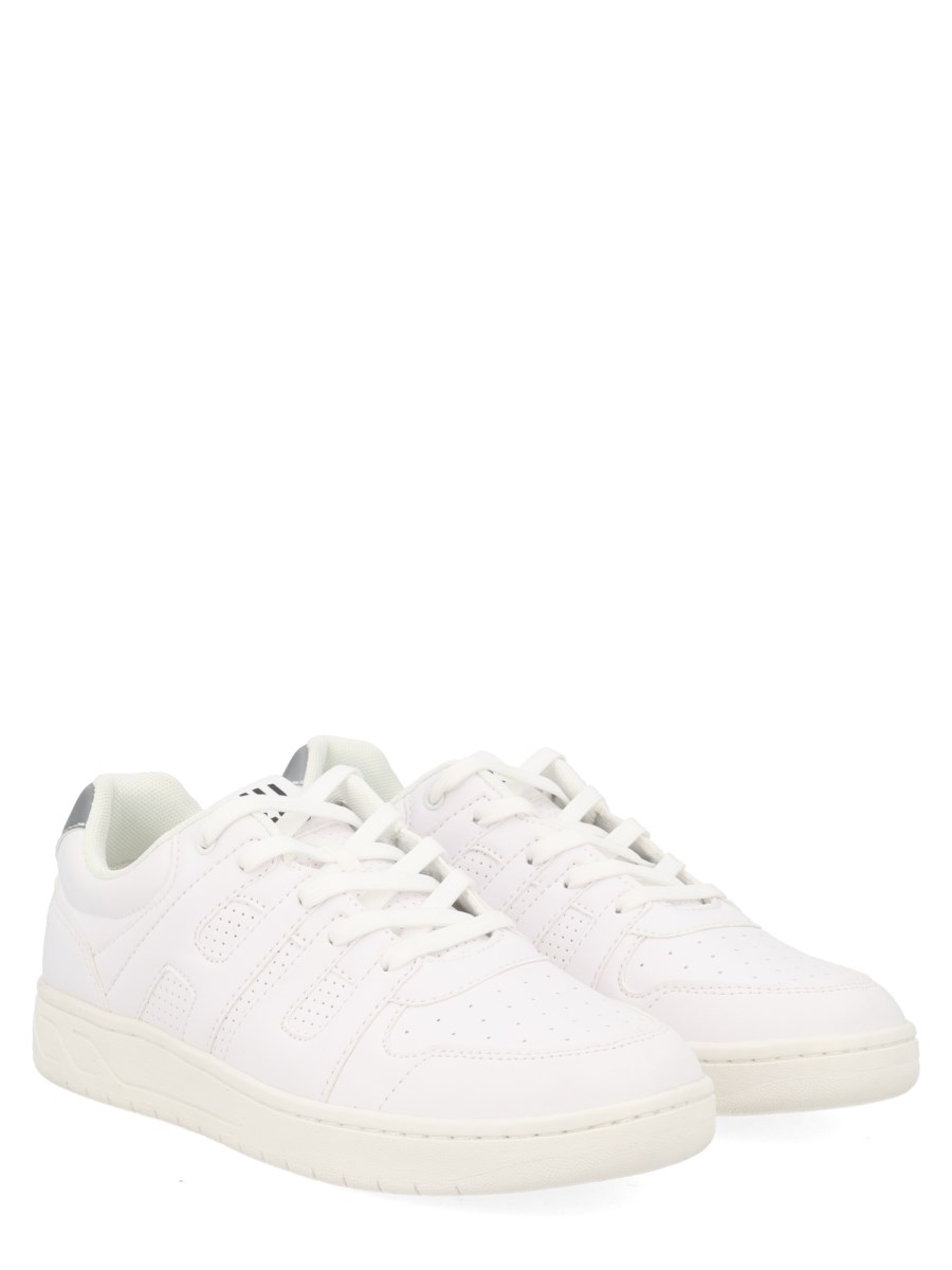 SNEAKER CON LACCI