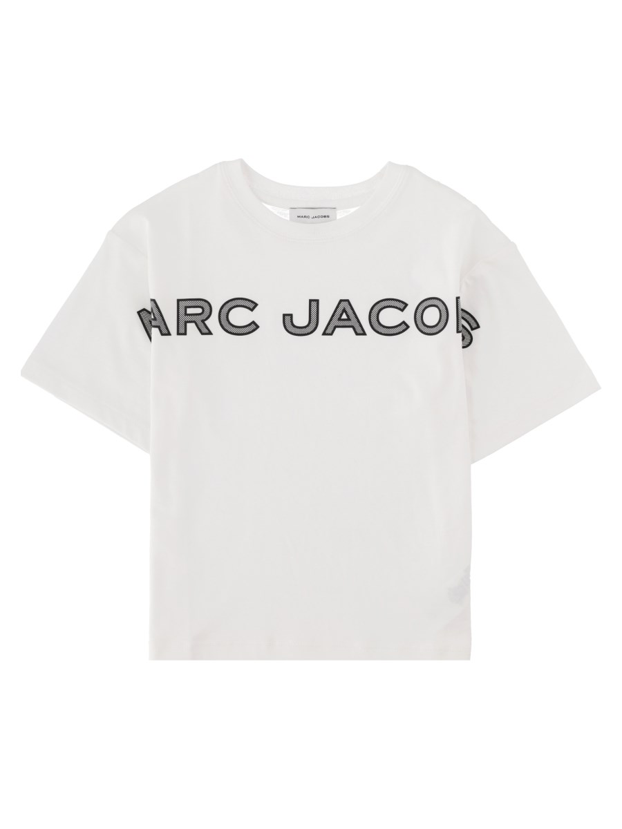 T-SHIRT CON SCRITTA