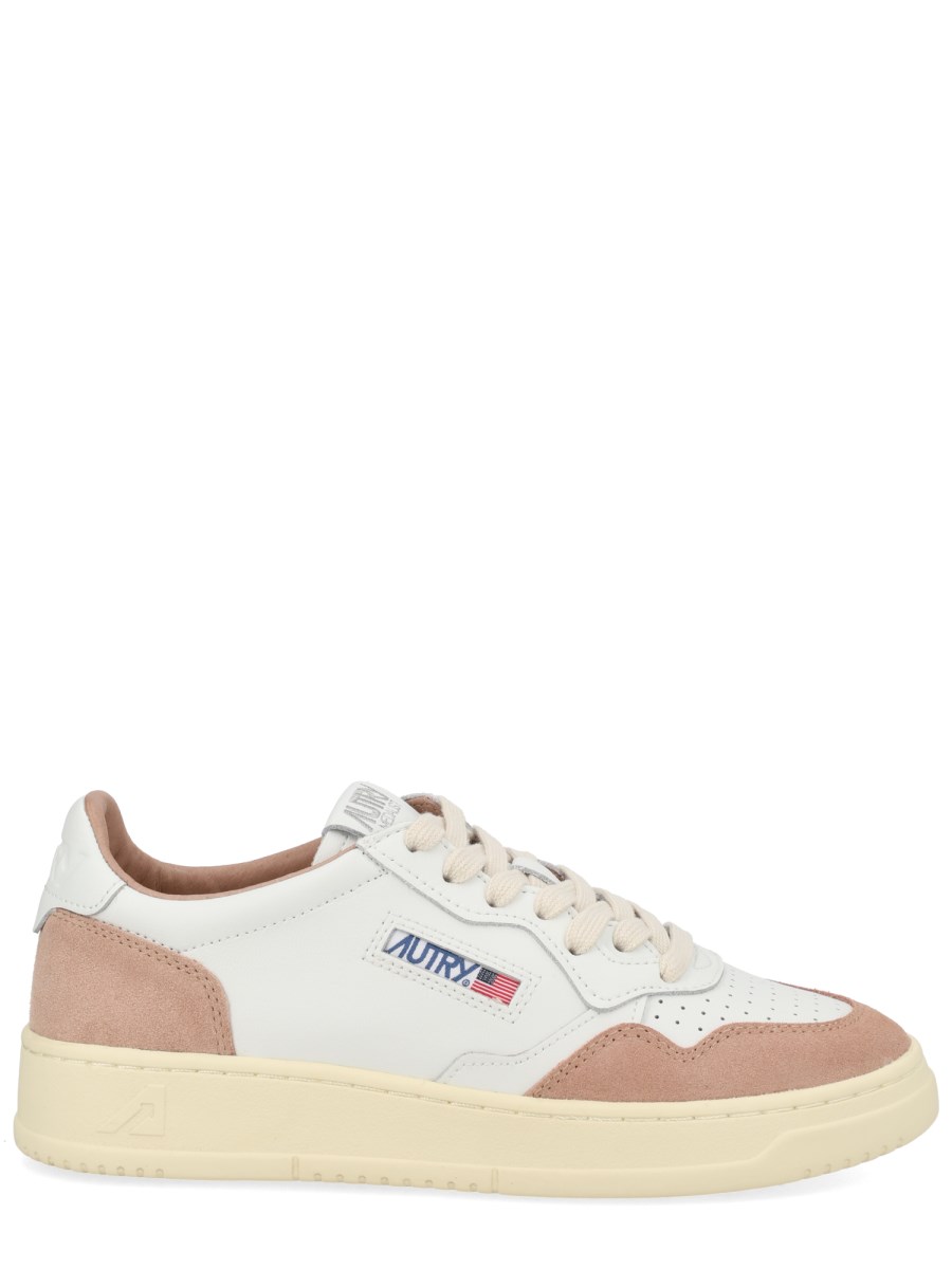 SNEAKER "MEDALIST LOW"