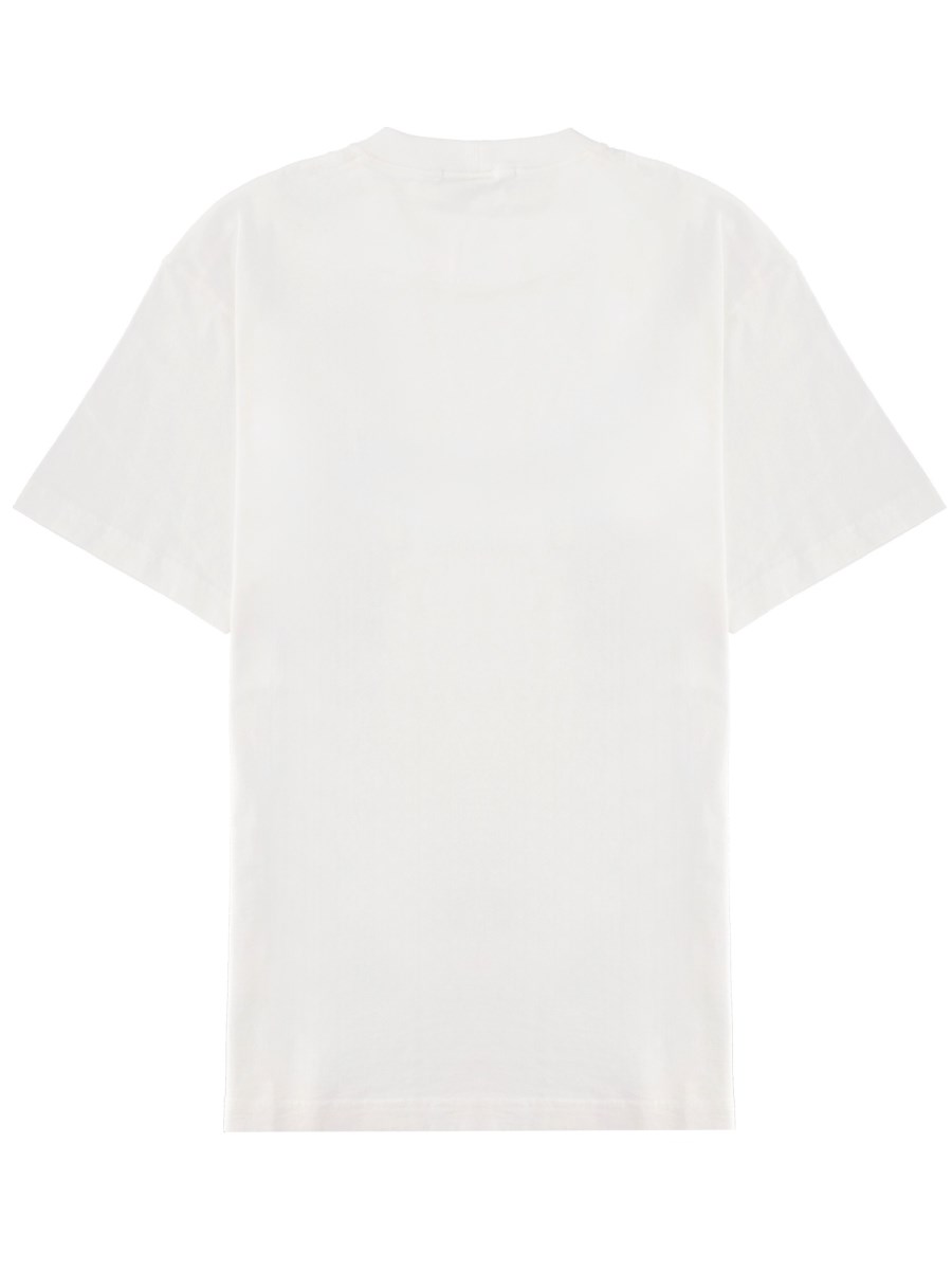 T-SHIRT CON PATCH LOGO