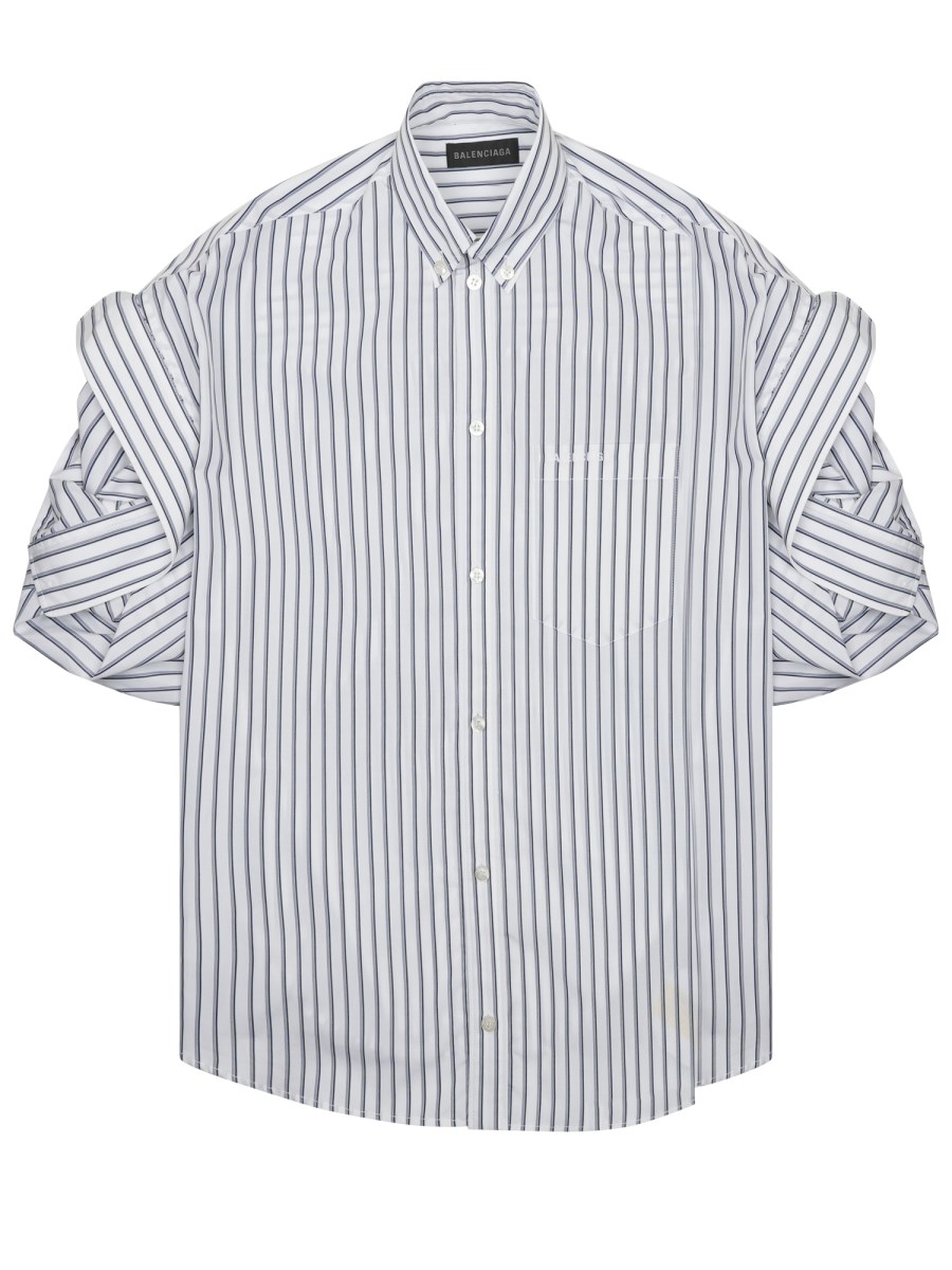 CAMICIA CON RISVOLTI SULLE MANICHE