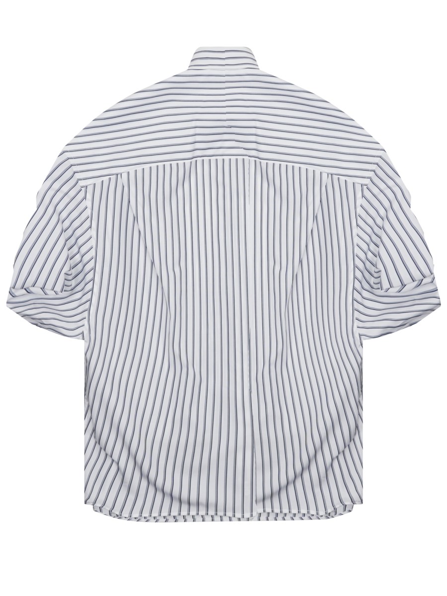 CAMICIA CON RISVOLTI SULLE MANICHE