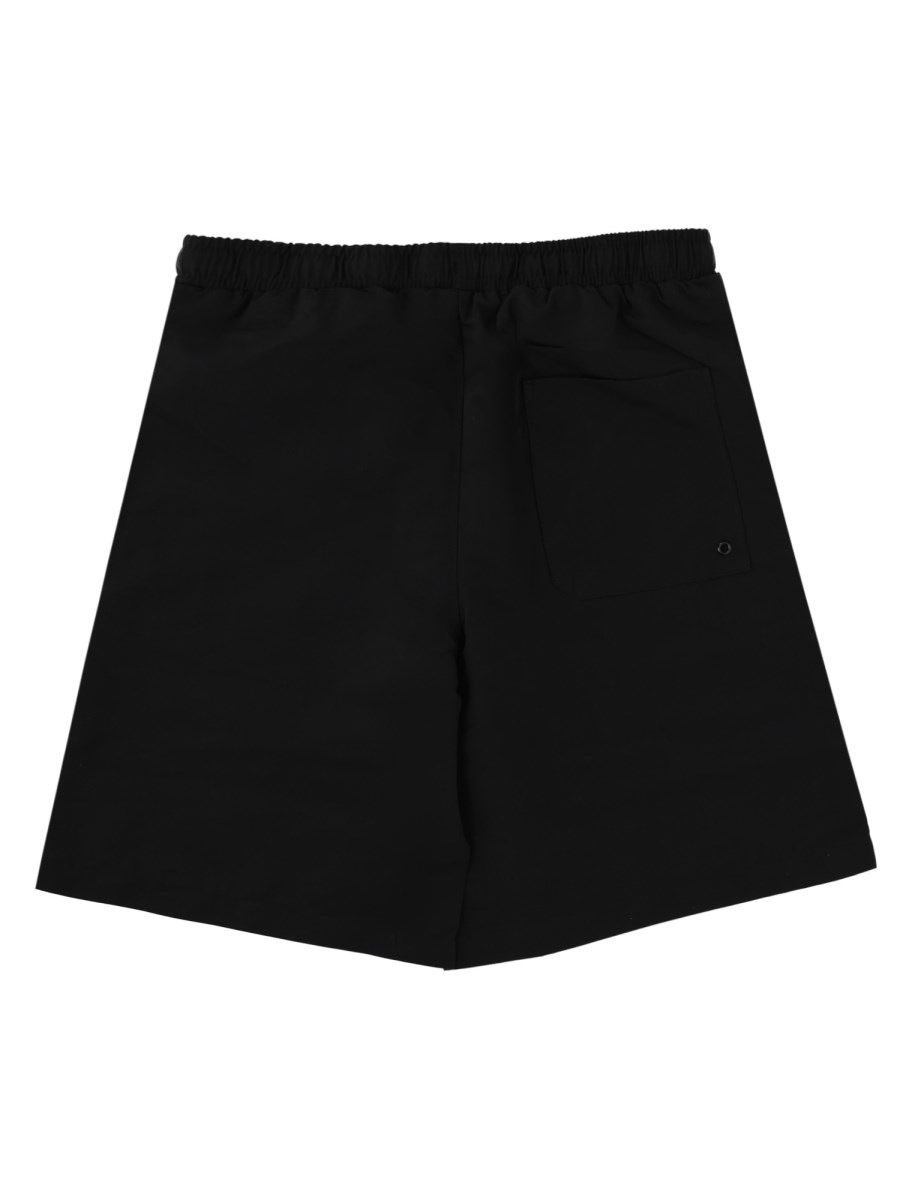 SHORTS CON LOGO