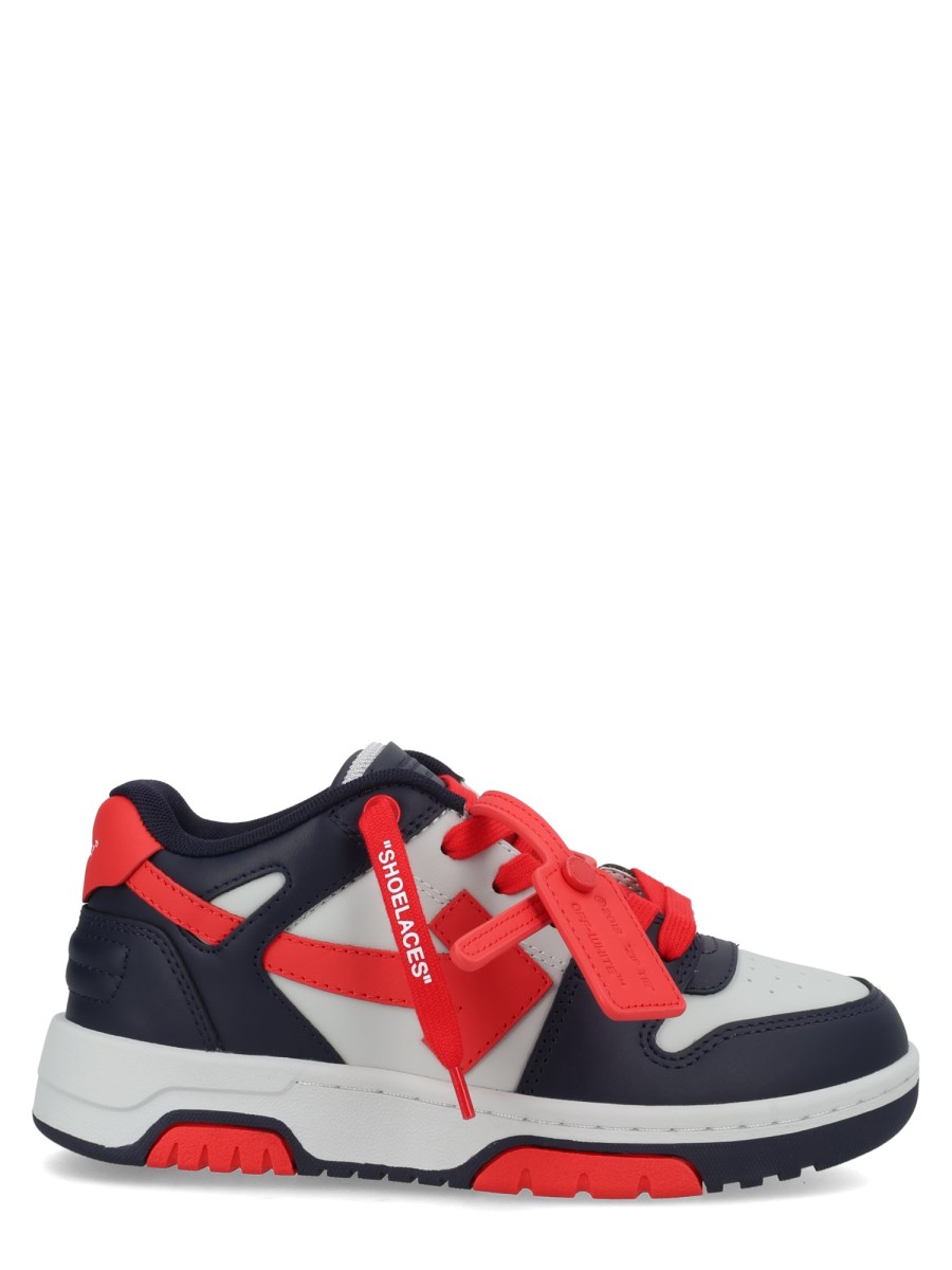 Sneaker Out Of Office 