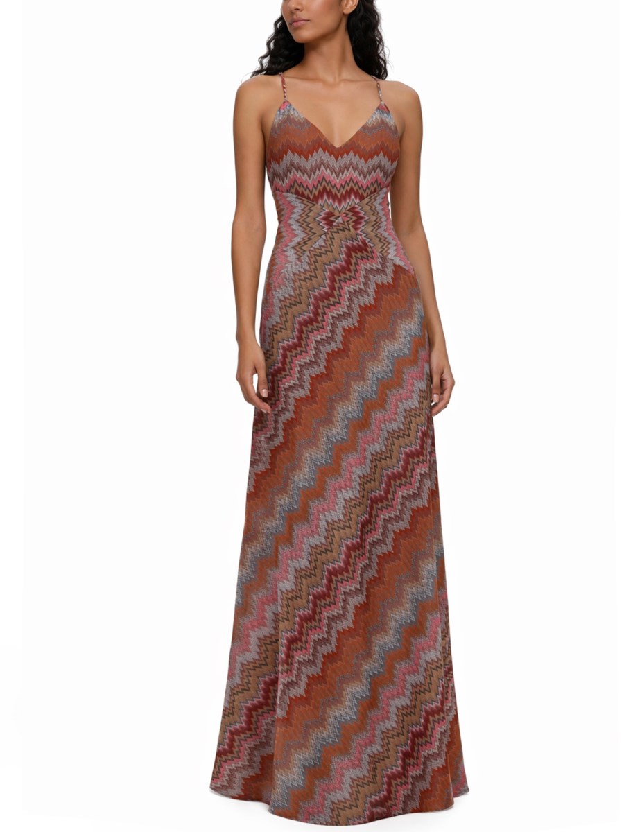 ABITO LUNGO CON SCOLLO A V