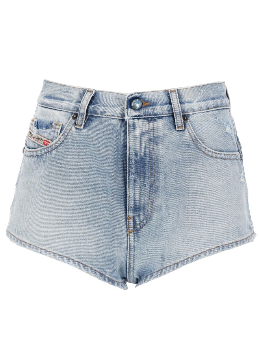 SHORTS IN DENIM CON ORLI SFRANGIATI