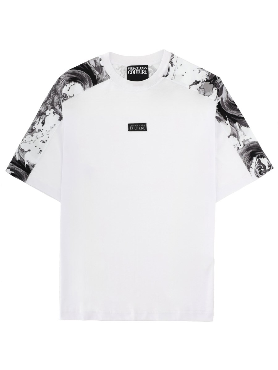 T-SHIRT CON PLACCA LOGO