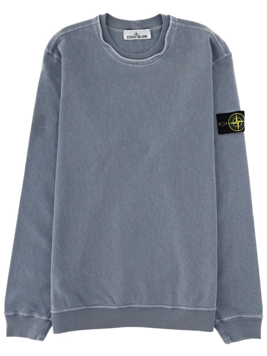 FELPA CON PATCH LOGO