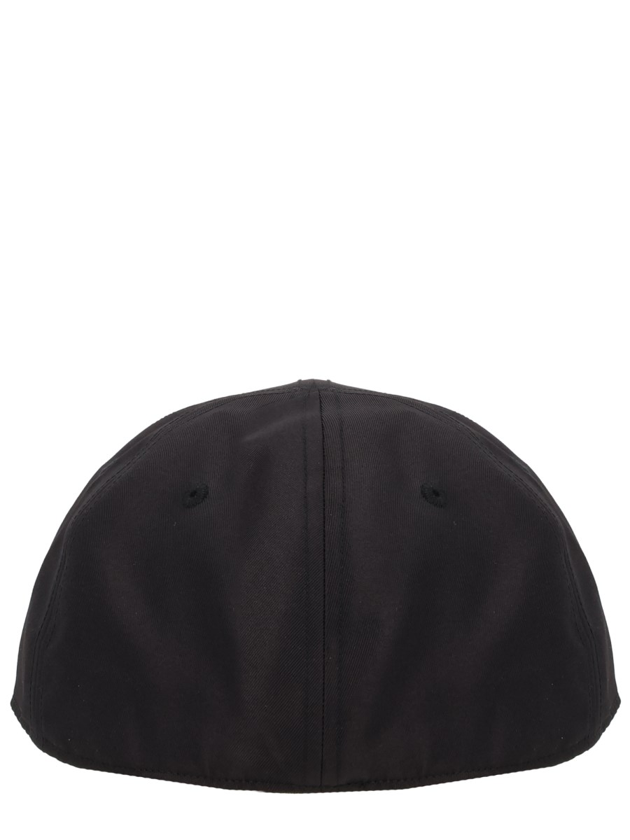 CAPPELLO DA BASEBALL CON LOGO