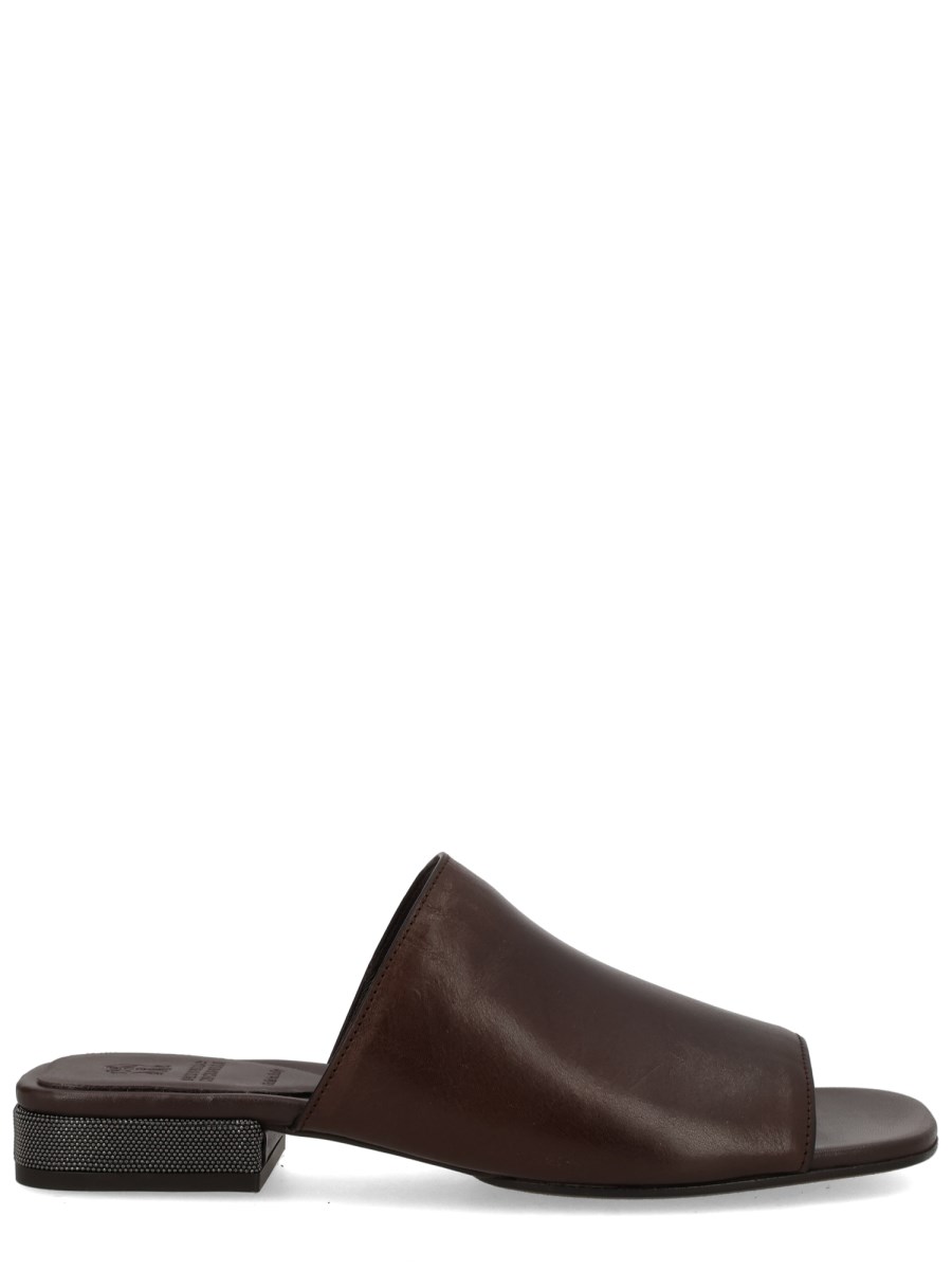 SANDALO IN PELLE CON TACCO DECORATO