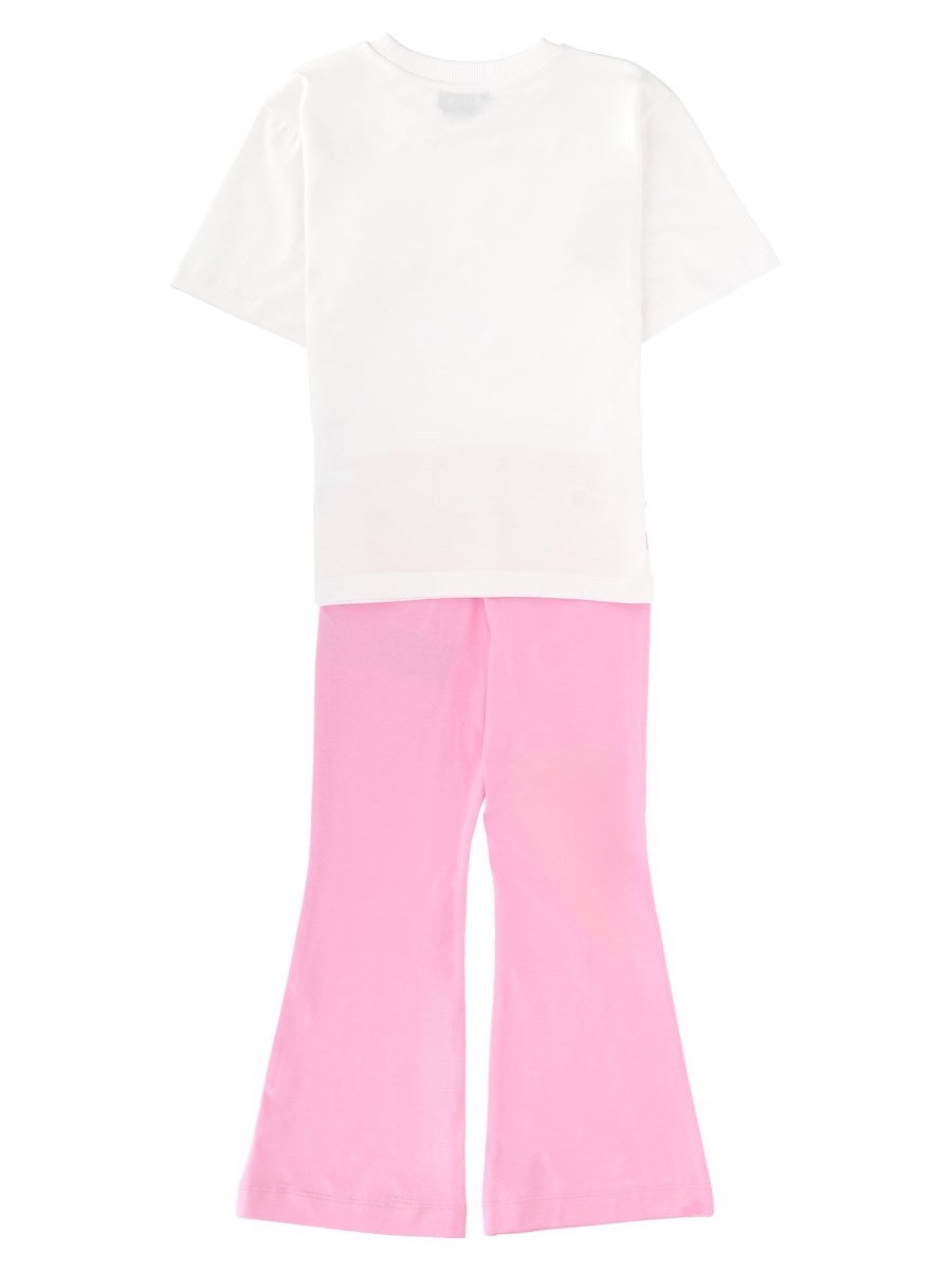 Set sportivo con t-shirt e pantaloni flare