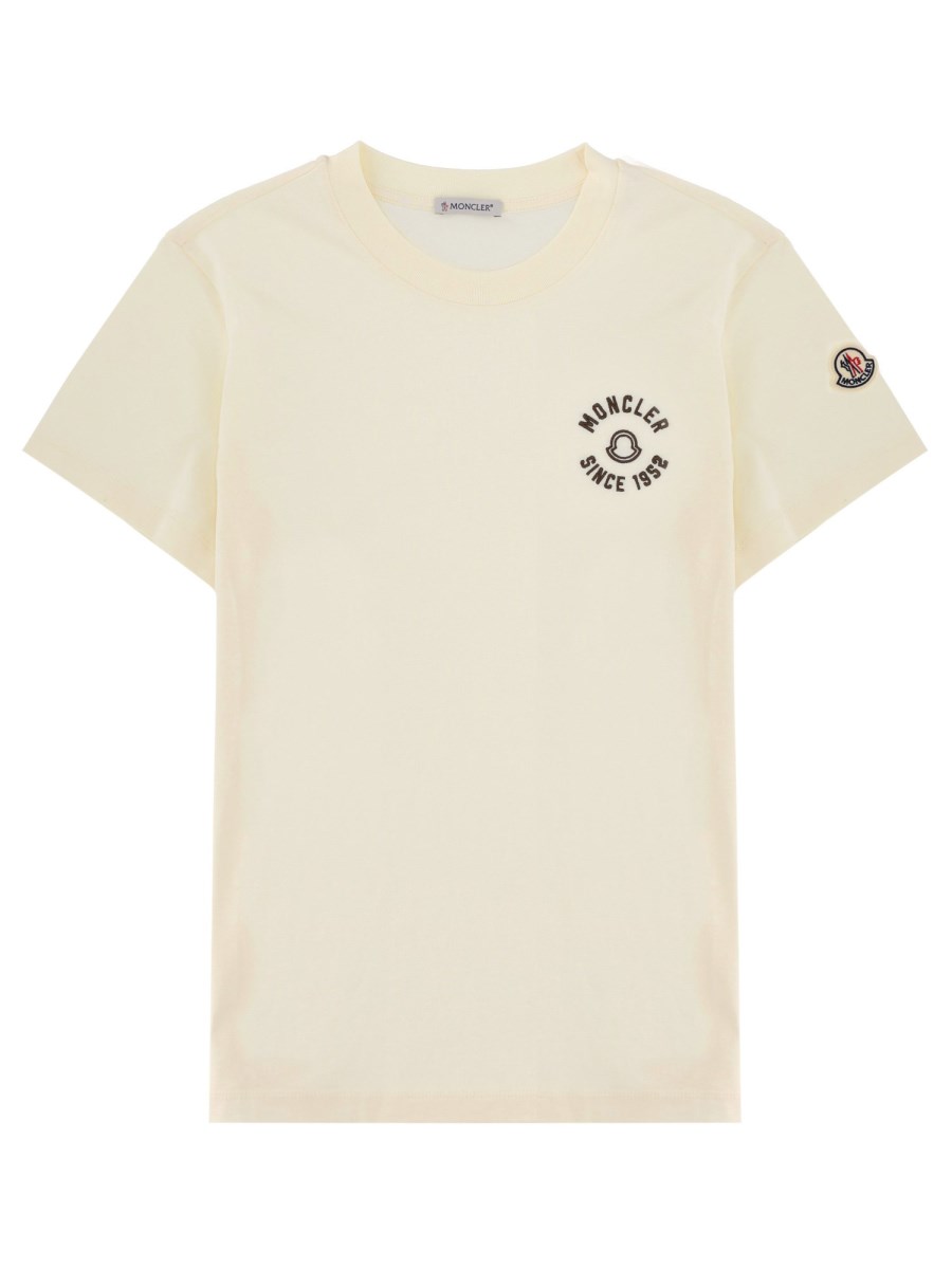 T-SHIRT CON LOGO