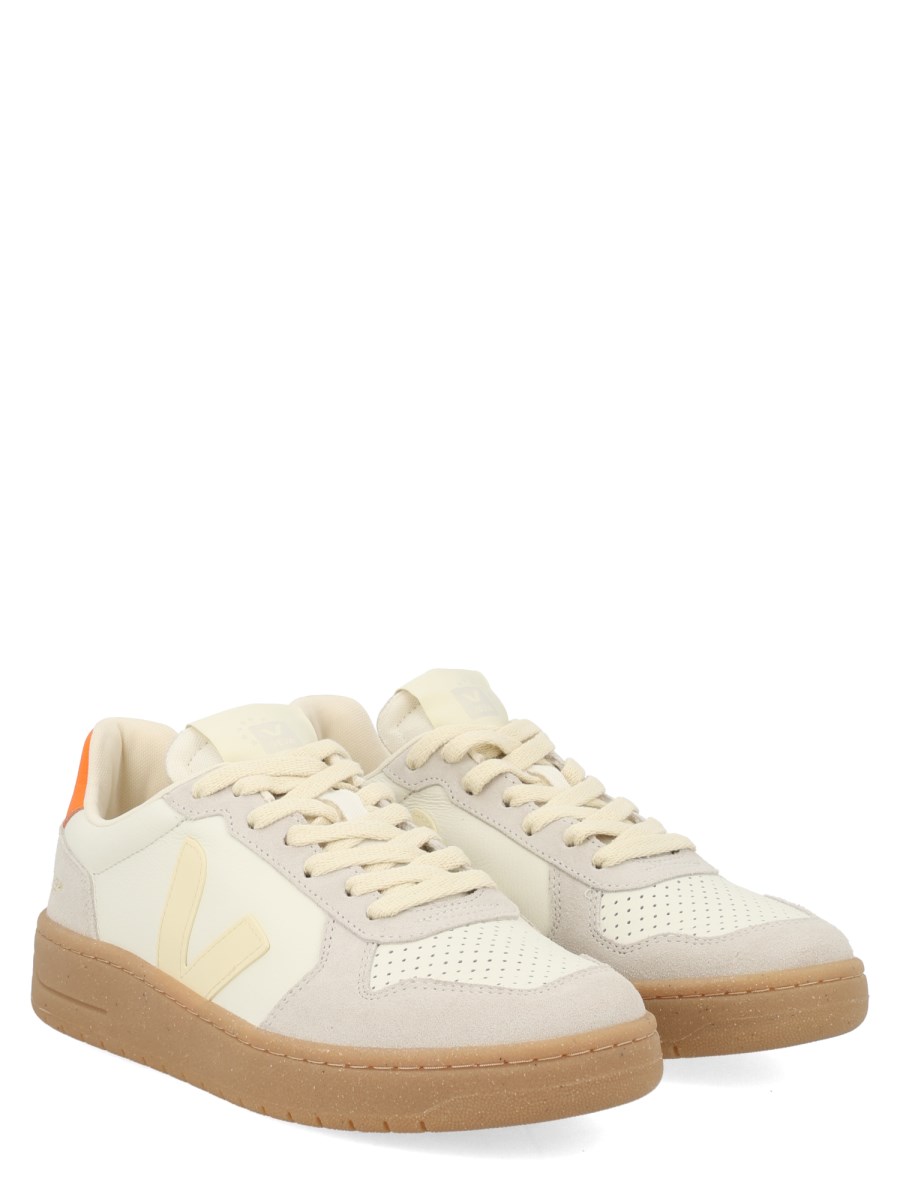 SNEAKER V-82