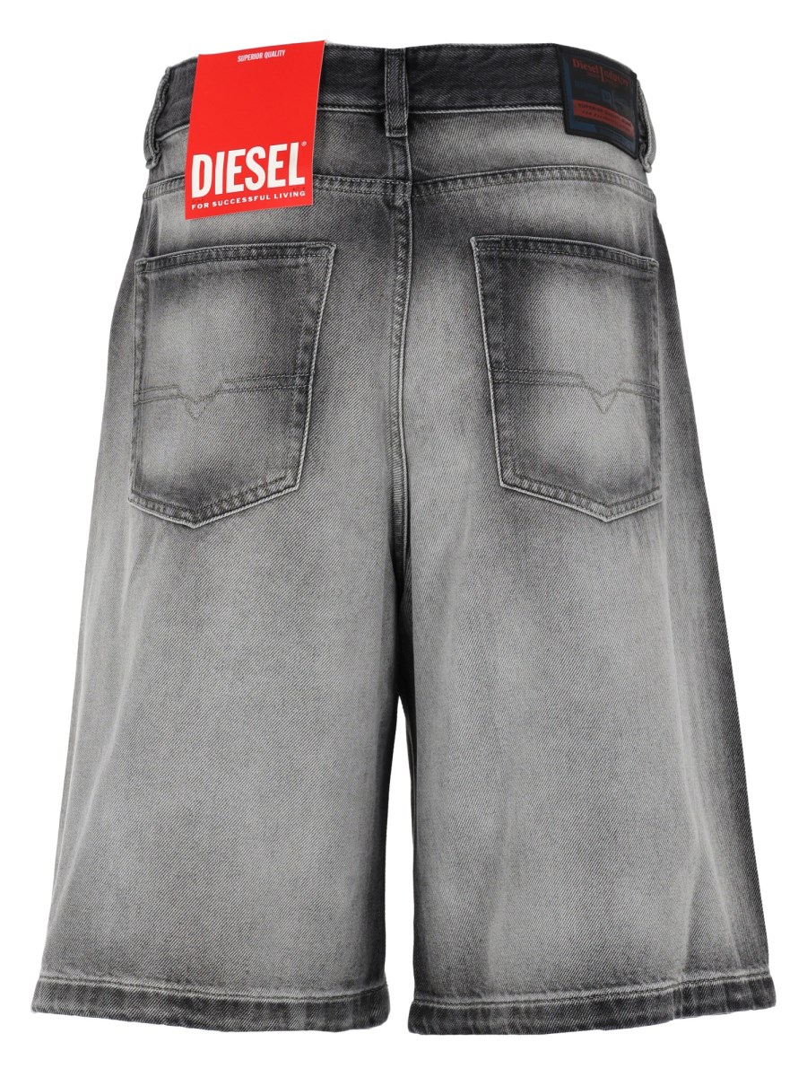 SHORTS IN DENIM SKELETON