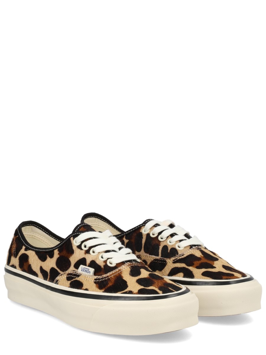 SNEAKER AUTHENTIC 44