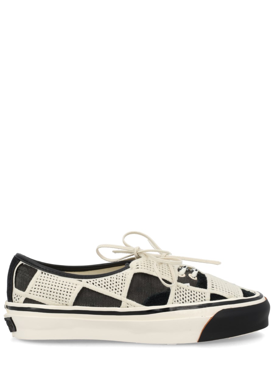 SNEAKER AUTHENTIC 44