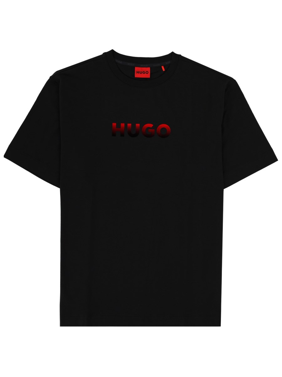 T-SHIRT CON LOGO