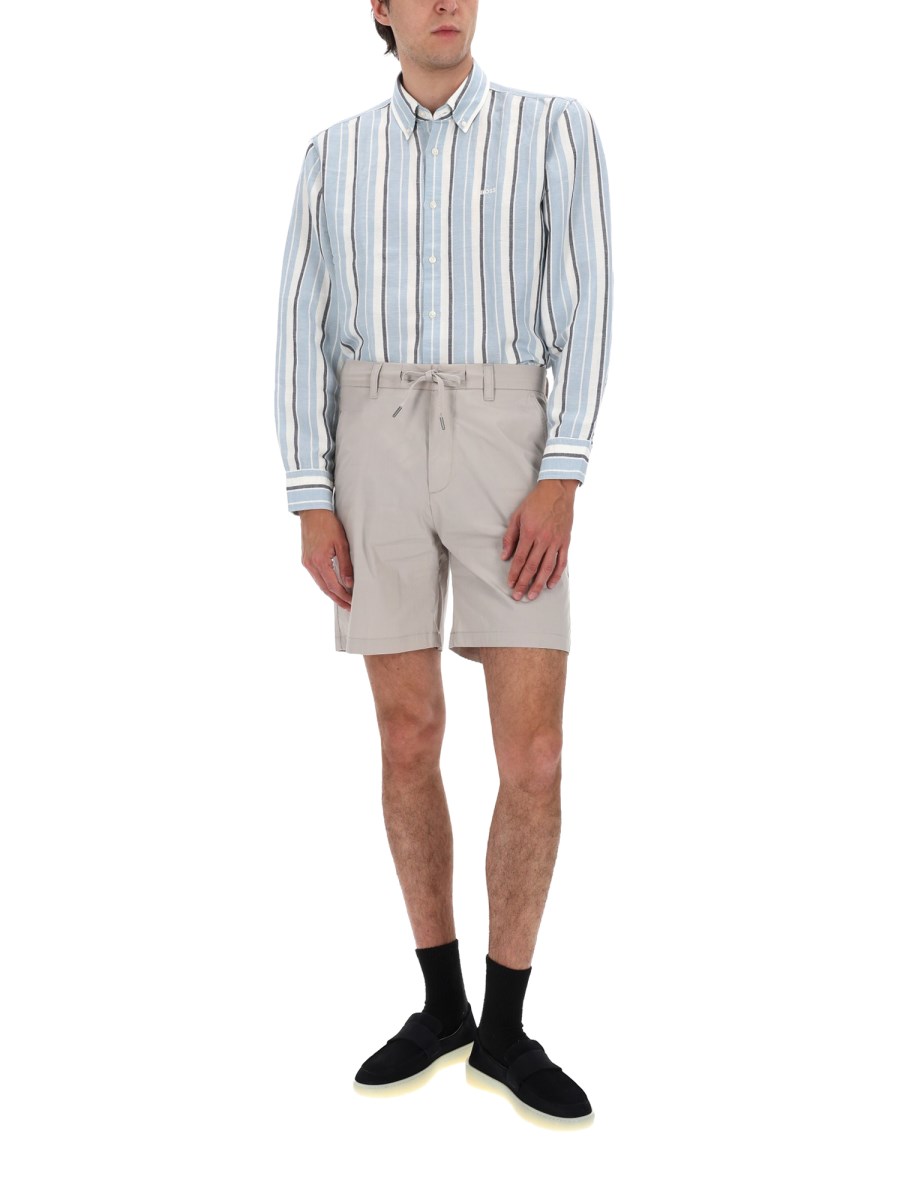 SHORTS CON COULISSE