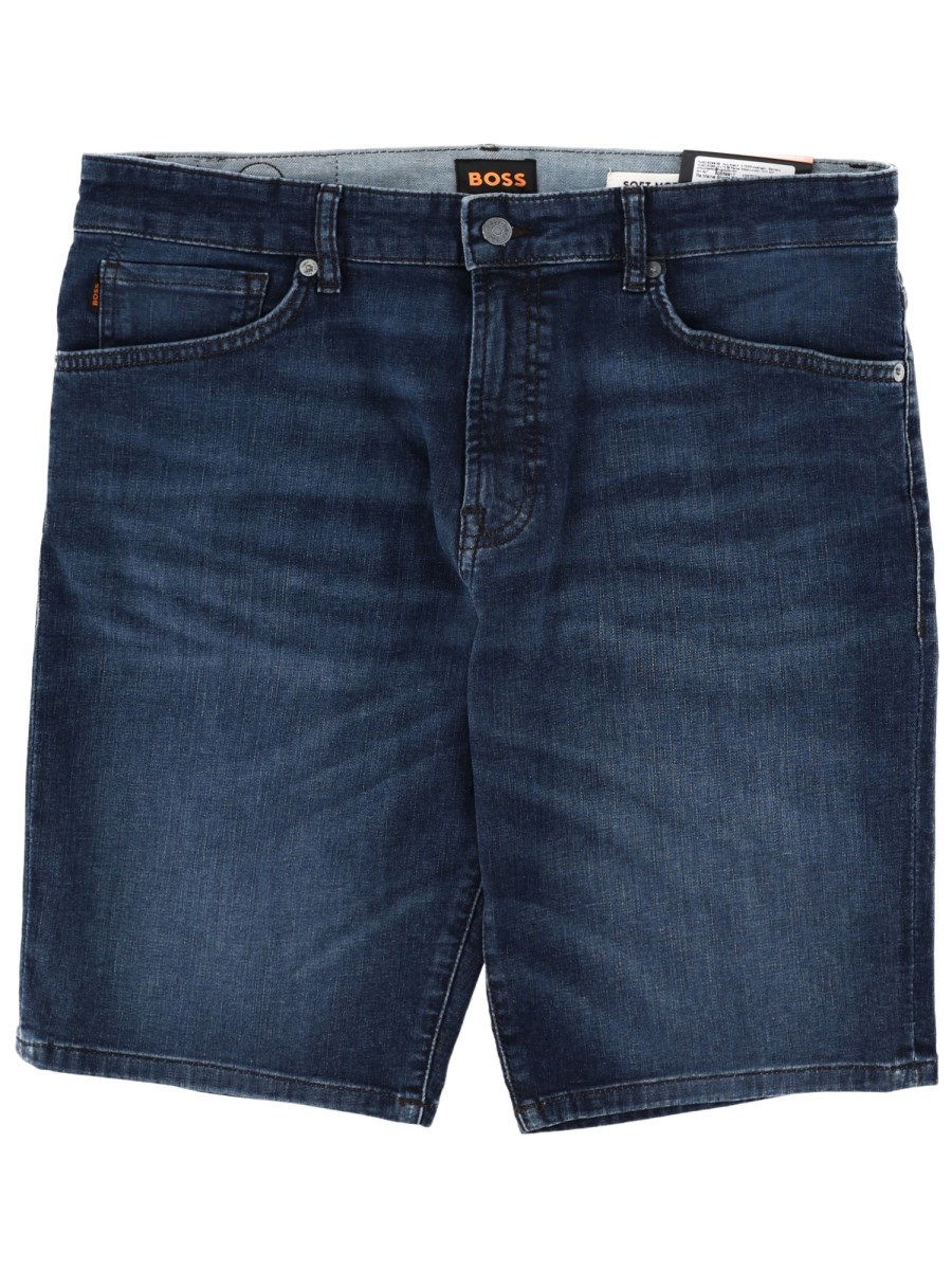 SHORTS CON PATCH LOGO