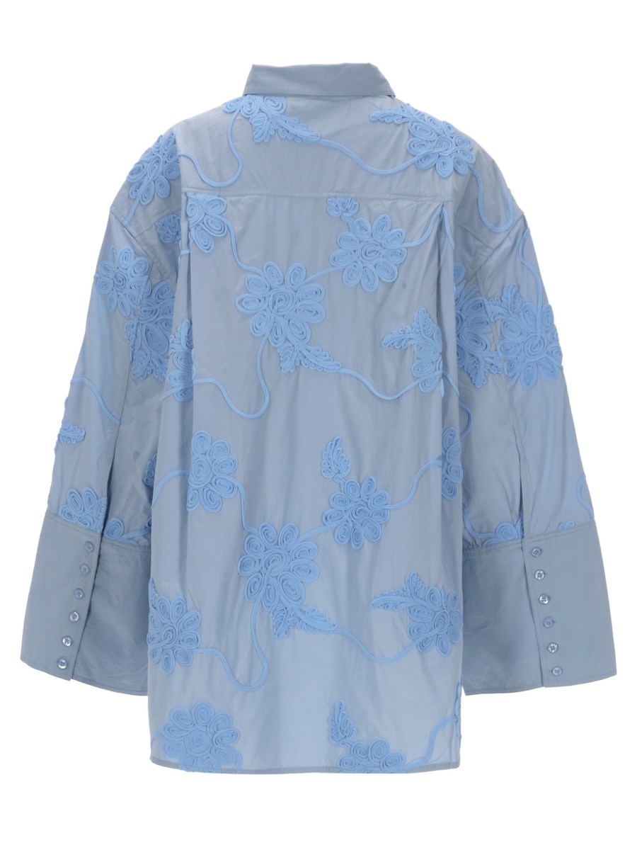 CAMICIA OVERSIZE CON DETTOGLIO FLOREALE