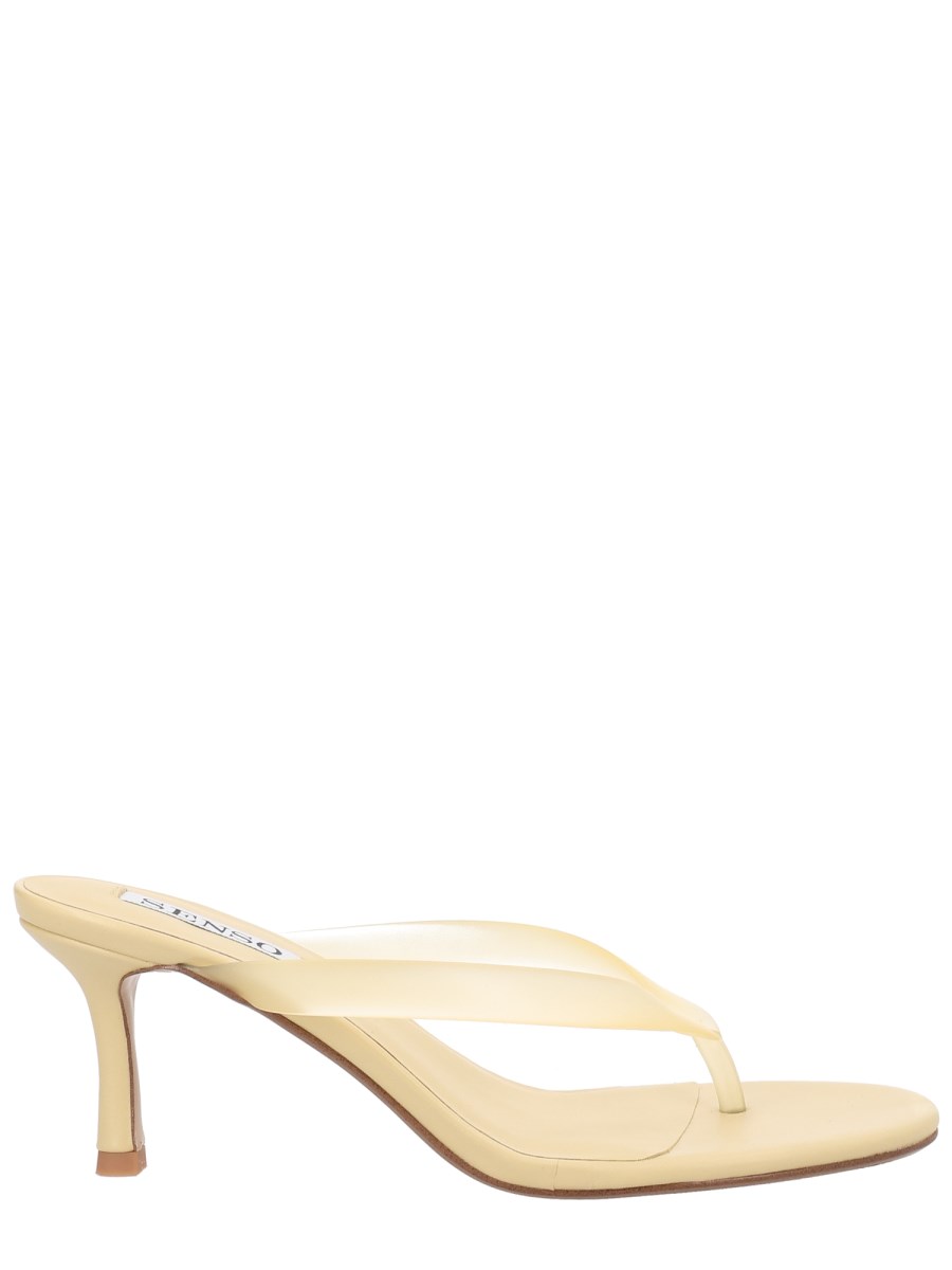 SANDALO FLOWE CON TACCO